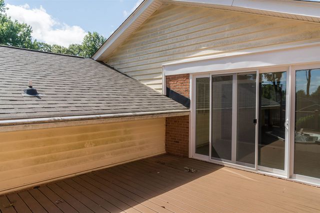 325 Fairlane Drive, Spartanburg, SC 29307