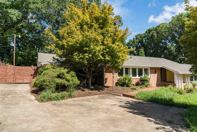 325 Fairlane Drive, Spartanburg, SC 29307
