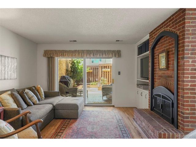 3262 S Oneida Way, Denver, CO 80224