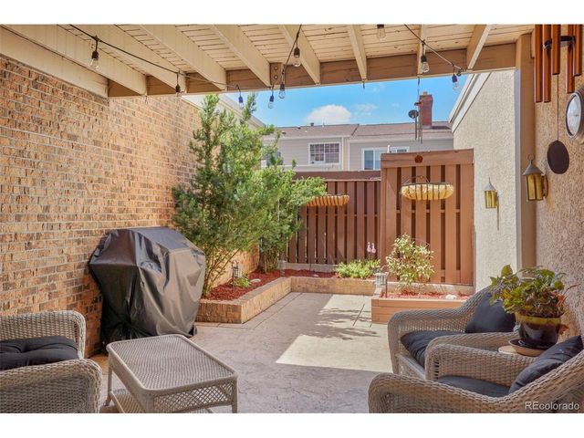 3262 S Oneida Way, Denver, CO 80224