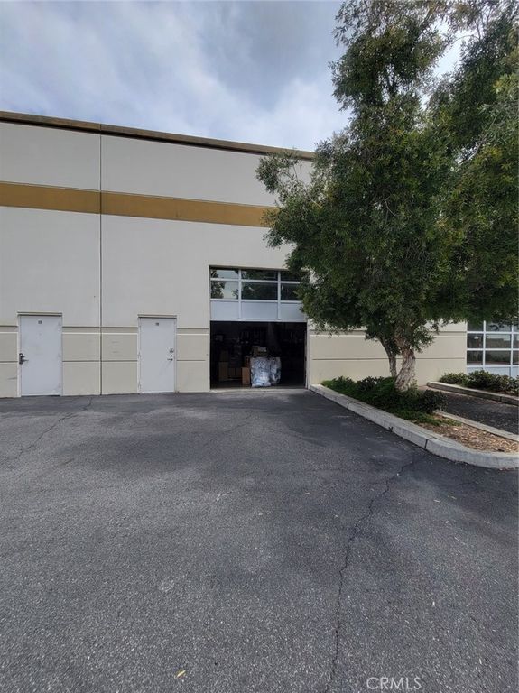 909 S Cucamonga, Ontario, CA 91761 — photo 3