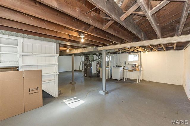 1377 Heydt Avenue, Dellwood, MO 63135
