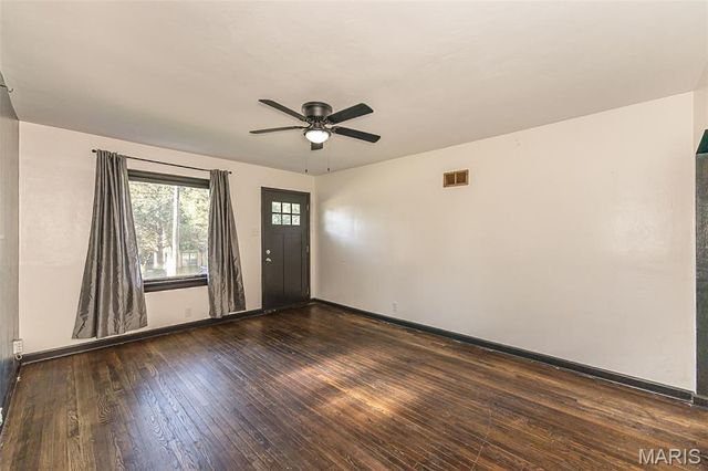 1377 Heydt Avenue, Dellwood, MO 63135