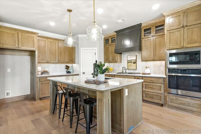 1420 N 70 Street, Broken Arrow, OK 74014