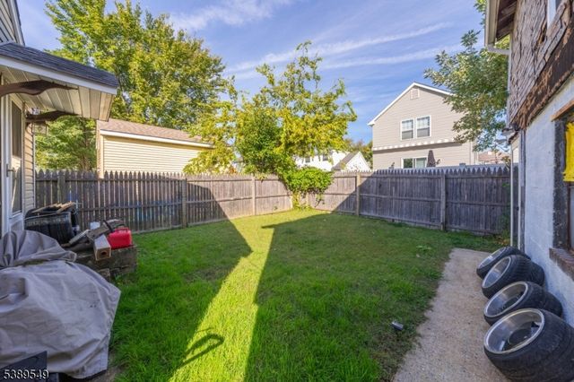 715 Park Ave, Union Beach Boro, NJ 07735