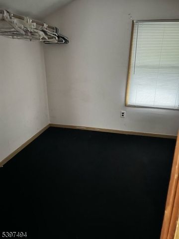 715 Park Ave, Union Beach Boro, NJ 07735