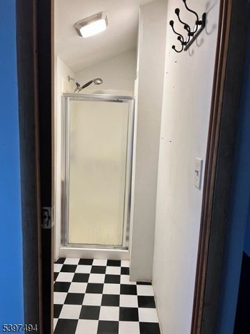 715 Park Ave, Union Beach Boro, NJ 07735