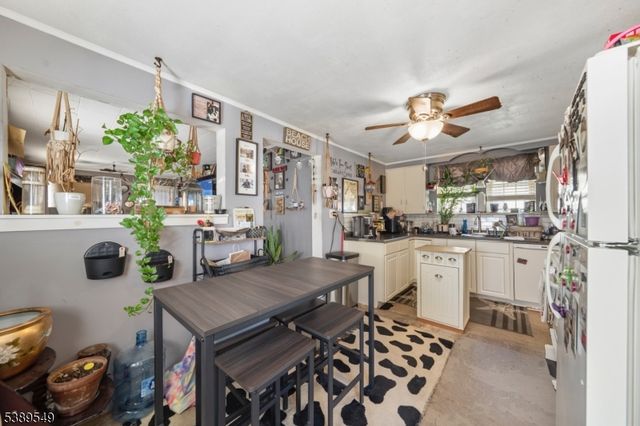 715 Park Ave, Union Beach Boro, NJ 07735