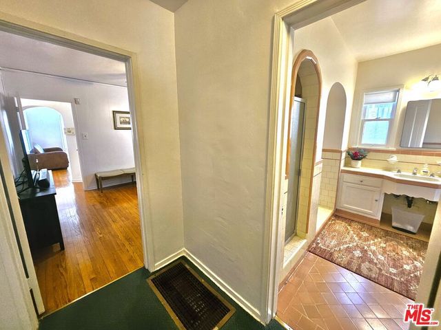 2211 W 78th Place, Inglewood, CA 90305
