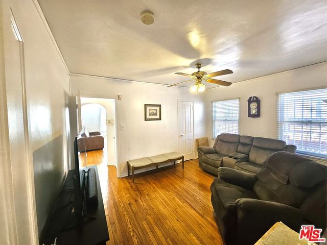2211 W 78th Place, Inglewood, CA 90305