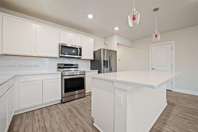 3125 Buttonwood Court, Lauderdale Lakes, FL 33311