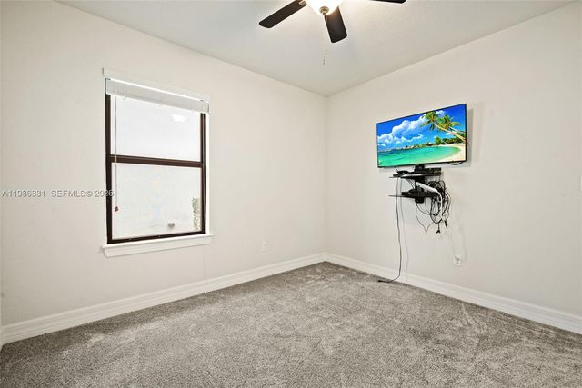 3125 Buttonwood Court, Lauderdale Lakes, FL 33311