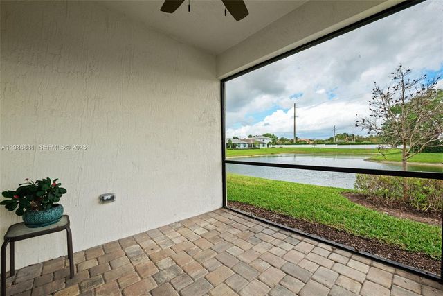 3125 Buttonwood Court, Lauderdale Lakes, FL 33311