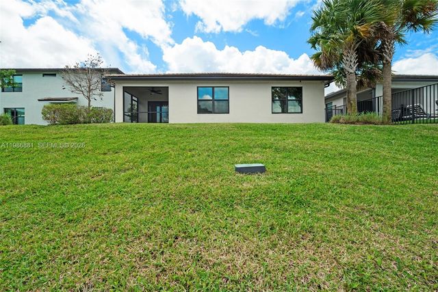 3125 Buttonwood Court, Lauderdale Lakes, FL 33311