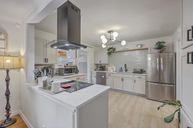 5813 Stewart Street, Hanahan, SC 29410