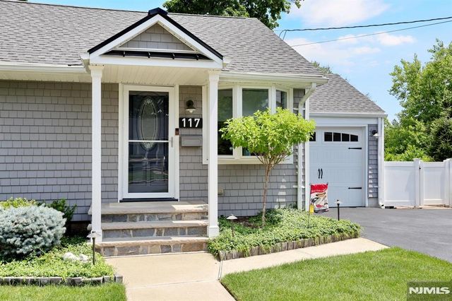 117 Roxbury Road, Dumont, NJ 07628