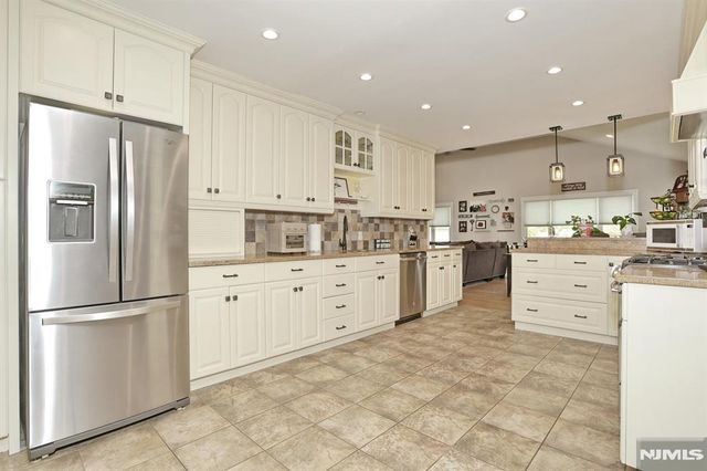 117 Roxbury Road, Dumont, NJ 07628