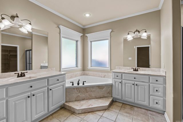 2949 Maelstrom Circle, Sherwood, AR 72120