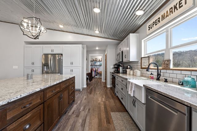 422 Alexandria To Dismal Rd, Liberty, TN 37095