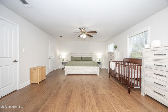 16 Sweetgrass Lane, Ocean Springs, MS 39564