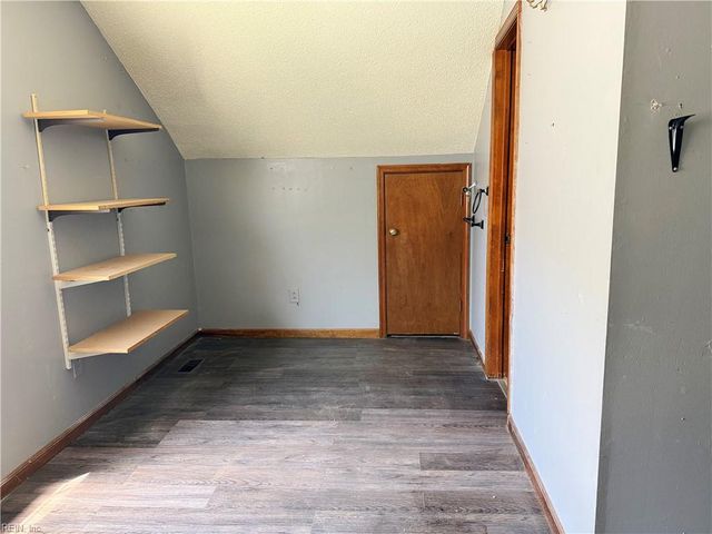 1013 Daniel Maloney DR, Virginia Beach, VA 23464