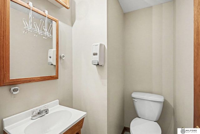 8202 Tucker Street, Omaha, NE 68122