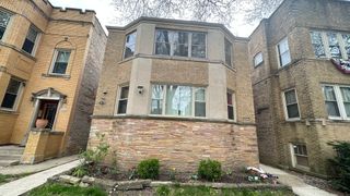 5717 N Saint Louis Avenue 2, Chicago, IL 60659