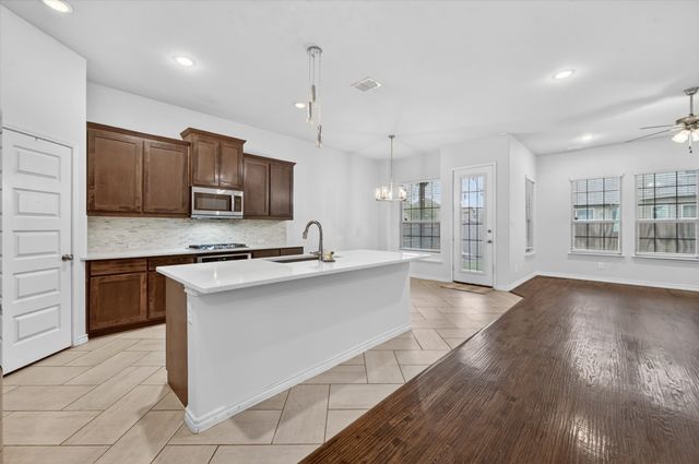 3748 Evergreen Ridge Road, Fort Worth, TX 76244