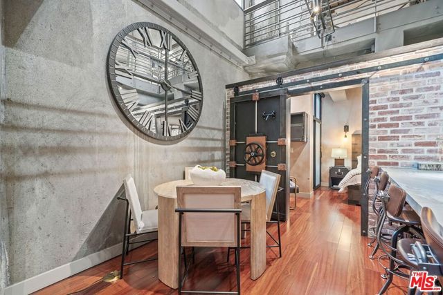 1100 S 11th Avenue A005, Los Angeles, CA 90015