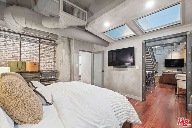 1100 S 11th Avenue A005, Los Angeles, CA 90015