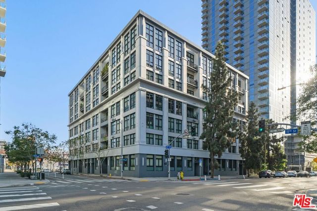 1100 S 11th Avenue A005, Los Angeles, CA 90015