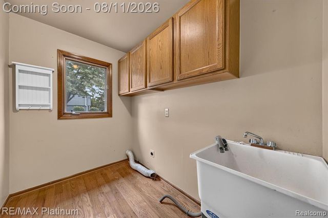 7892 Birkenstock Drive, Brighton, MI 48114