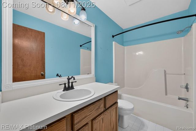 7892 Birkenstock Drive, Brighton, MI 48114