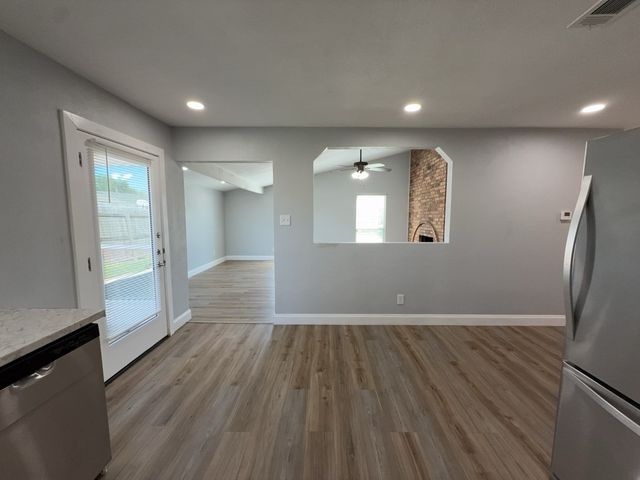 8917 Vernon Drive, Rowlett, TX 75088