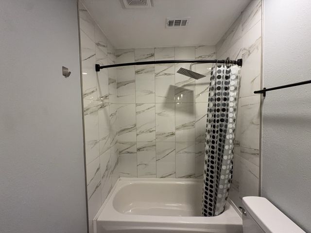 8917 Vernon Drive, Rowlett, TX 75088