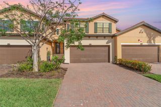 10800 TARFLOWER DRIVE 202, Venice, FL 34293