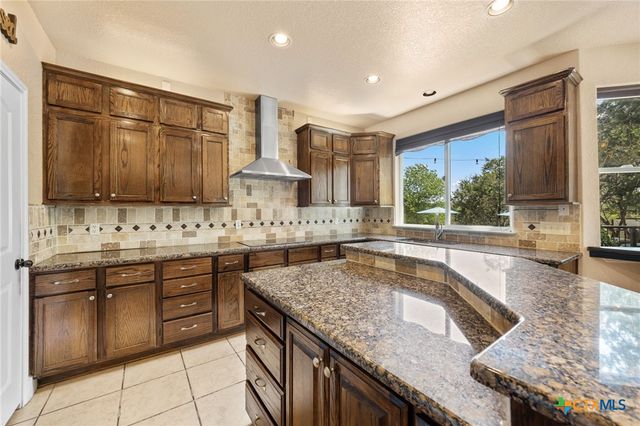 5545 Cliff Estates Road, Temple, TX 76502