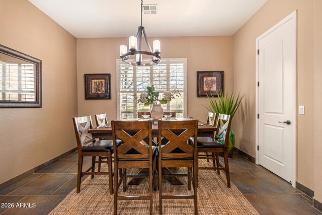 2324 E LA VERNA Way, Phoenix, AZ 85086