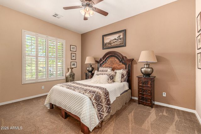 2324 E LA VERNA Way, Phoenix, AZ 85086