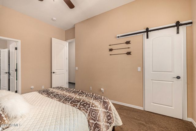 2324 E LA VERNA Way, Phoenix, AZ 85086