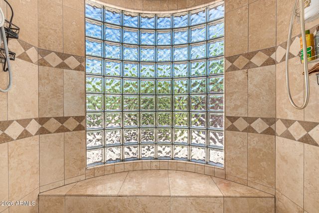 2324 E LA VERNA Way, Phoenix, AZ 85086