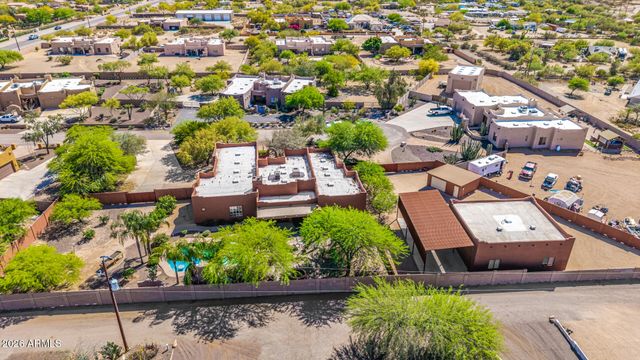 2324 E LA VERNA Way, Phoenix, AZ 85086