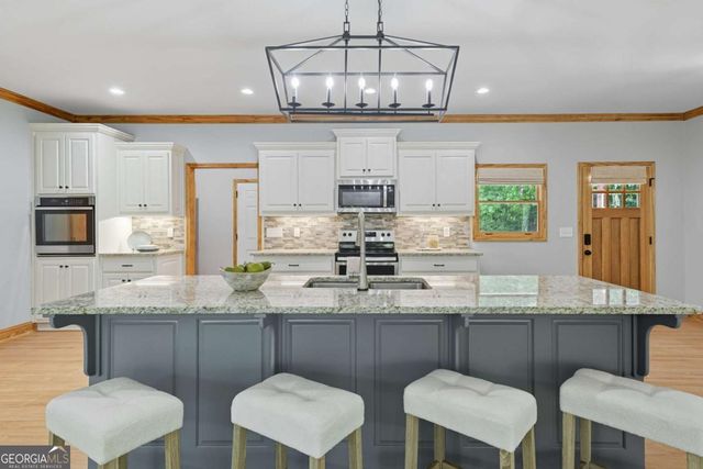505 Mill Cove Drive, Dahlonega, GA 30533