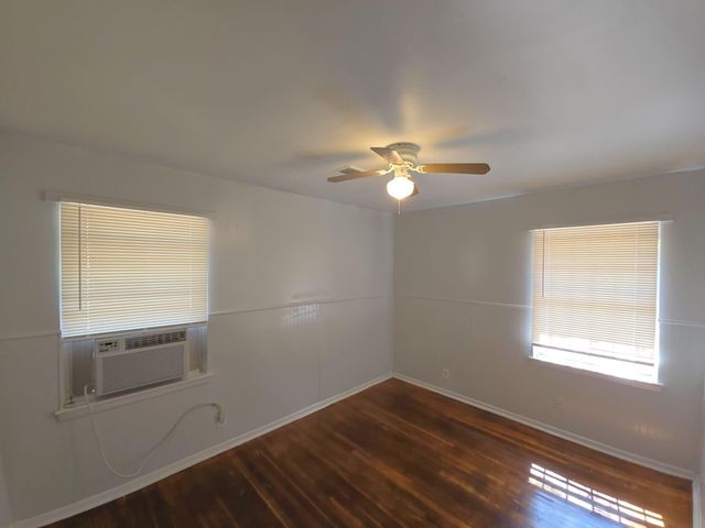 4203 Wuthering Heights Drive, Houston, TX 77045