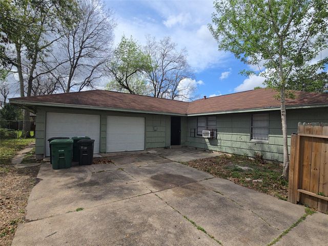 4203 Wuthering Heights Drive, Houston, TX 77045