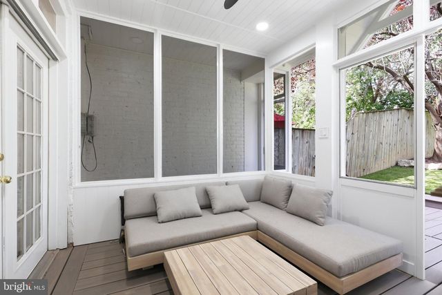 519 QUINCY ST NW, Washington, DC 20011