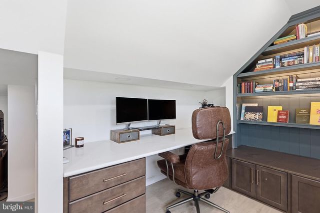 519 QUINCY ST NW, Washington, DC 20011