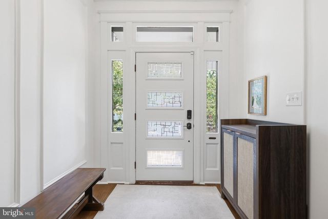 519 QUINCY ST NW, Washington, DC 20011