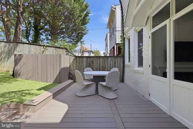 519 QUINCY ST NW, Washington, DC 20011