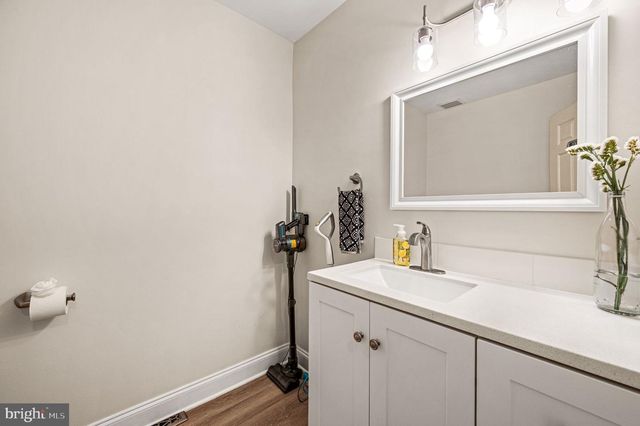 354 BROOKWOOD DR, Downingtown, PA 19335